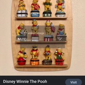 Winnie the Pooh collectables